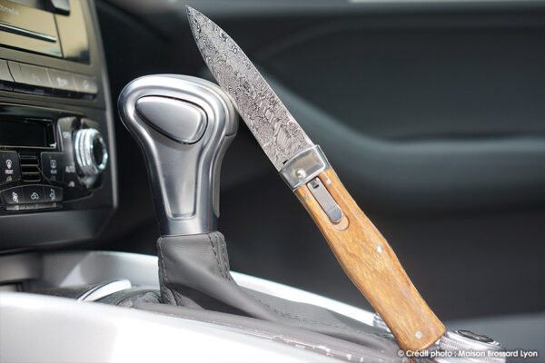 Couteau Mikov - PREDATOR DAMAS PALISSANDRE