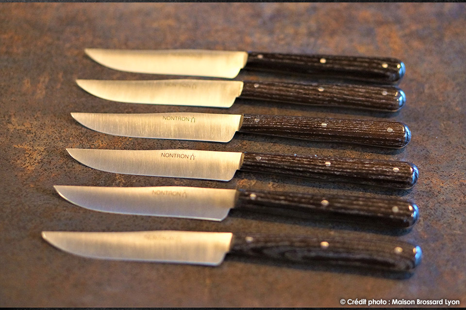 Couteaux de Cuisine Japonais - Coutellerie Brossard à Lyon, maison fondée  en 1830 - Coutellerie - Brosserie - Cisellerie - Articles de rasage
