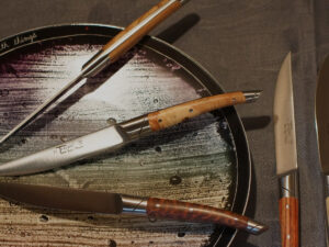 3. Arts de la Table