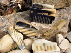 Peignes en Corne naturelle faits Main en France