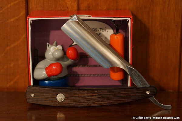 Rasoir Boker Solingen Nez carré Chasse en Wengé (2)
