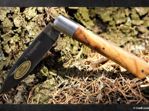 L Yssingeaux Thiers France Acier inox 12C27 manche olivier