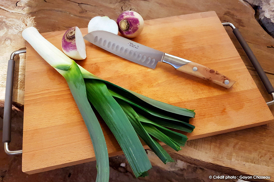 Couteau de boucher japonais, Couteau Chef 30 cm Masahiro MFC - Chroma France