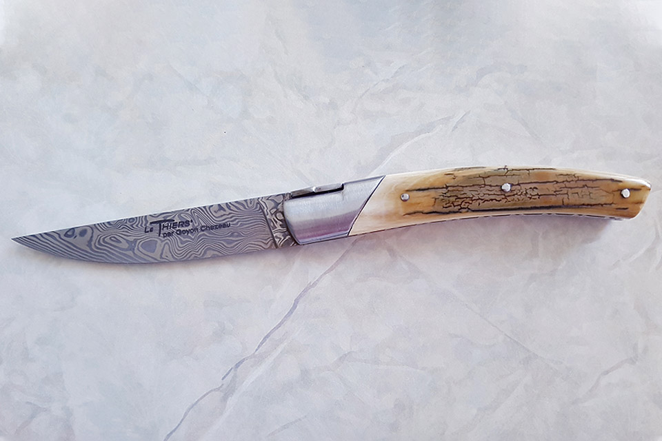 La coutellerie Néron condamnée pour copie du couteau chien - Thiers (63300)