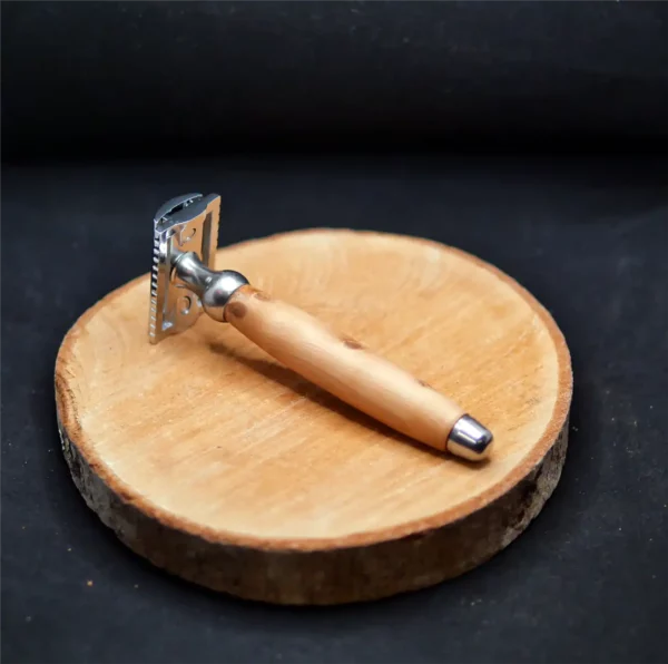 Rasoir de sûreté Gentleman Barbier Cade Peigne fermé (4)