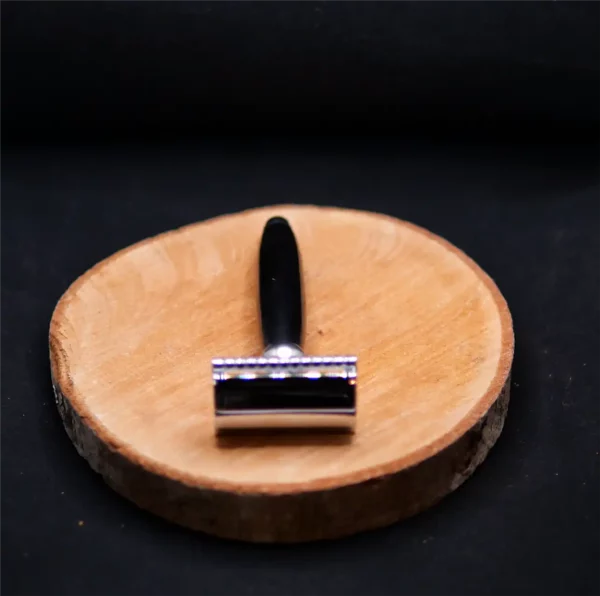 Rasoir de sûreté Gentleman Barbier Ébène Peigne fermé (4)