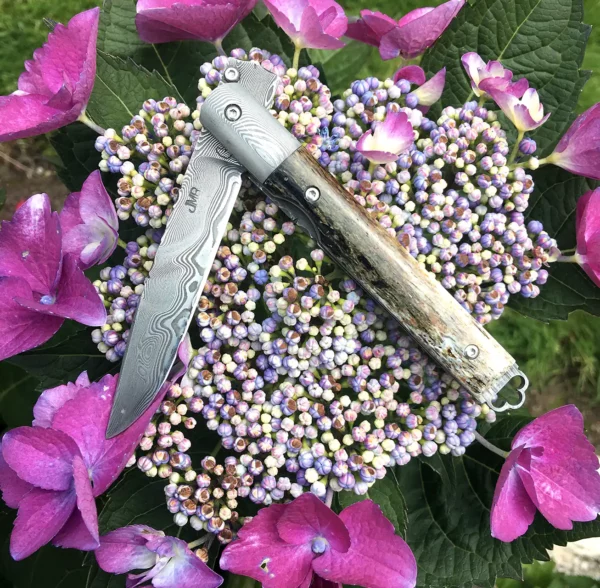 Couteau Esprit Tonneau Mammouth & Damas par J M RENAUD (2)