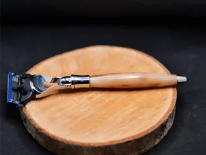 Rasoir Plisson Manche Corne Finition chrome (4)