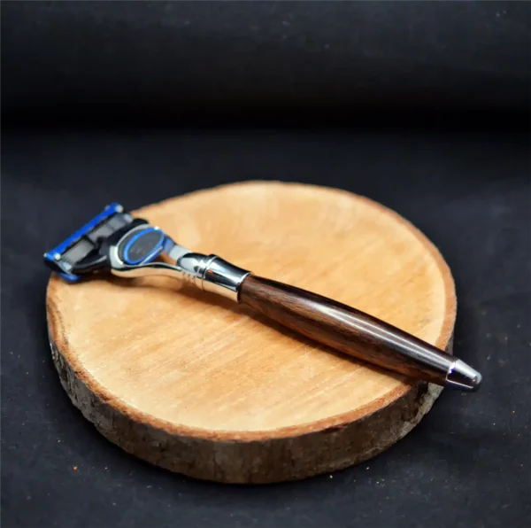 Rasoir Plisson Manche Ébène Finition chrome (3)