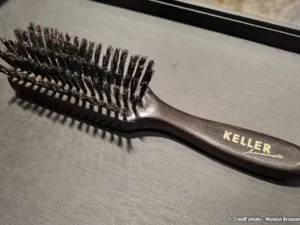 Brosse a cheveux allemagne keller homme 9 rangees chene fume soies sanglier 02