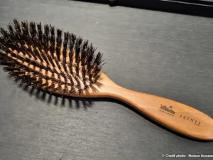 brosse cheveux montage main france 7 rangess soies sanglier manche olivier