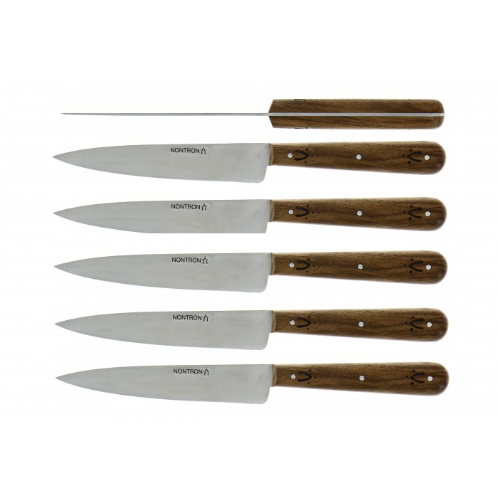 Ces couteaux office Nontron sont légers et très coupants Ils ont spécialement été conçus pour éplucher, découper, trancher, fruits et légumes et tout autres aliments 2