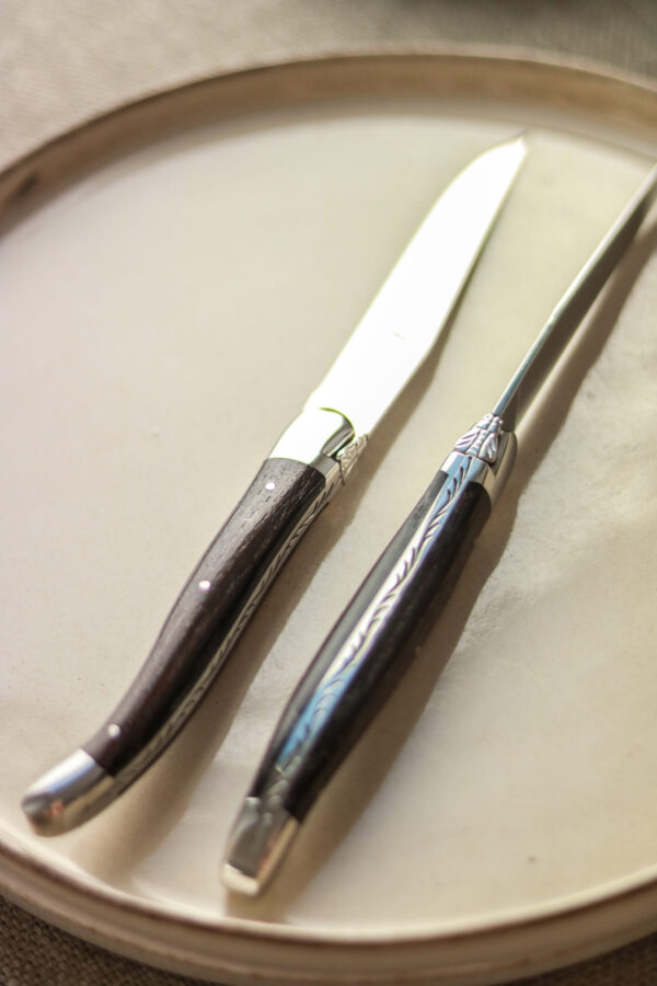 couteau table laguiole frene densifie lave vaisselle 02