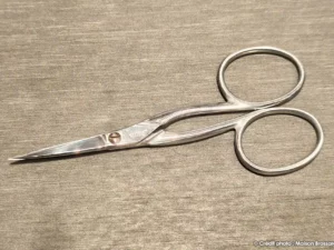 ciseaux de couture a broder Nogent jambettes 9 cm