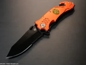 Boker couteau de Secouriste 01