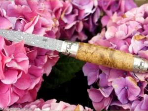 Couteau le Tonneau Loupe de Robinier Lame Damas par J M REMAUD 03