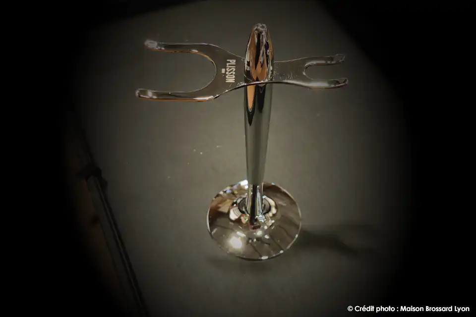 Double support blaireau de rasage et rasoir Mach3 ou Fusion – Plisson Serviteur finition Chrome
