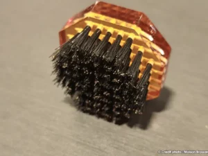 brosse a ongles octogonale ambree fait main france 02